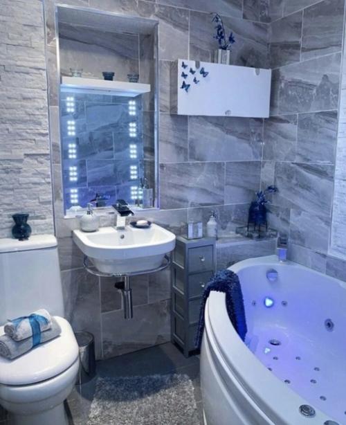 Уютный дизайн большой квартиры в светло-серых тонах невероятно. 06