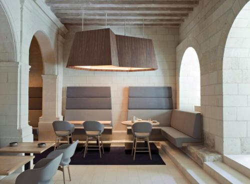 Часть 1. отель и ресторан в стенах старинного аббатства во Франции. 01