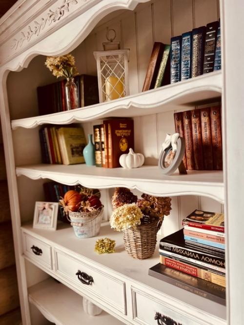 Честно скажу, что реализовать в доме интерьер в стиле Прованс с небольшими нотками кантри стиля сложно. 09