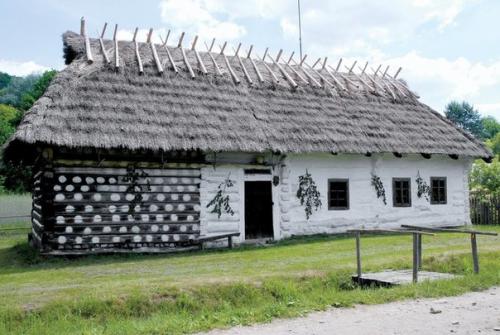 Музей народной архитектуры (польск. 03