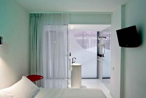 Отель Arc del Teatre в Барселоне. 07