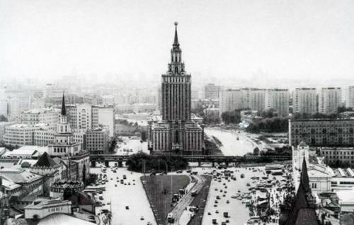 32 факта о сталинских высотках. 06