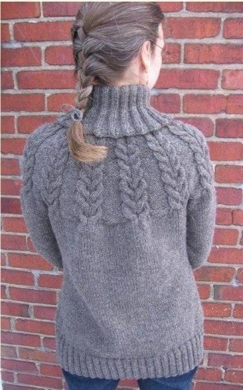 Пуловер с круглой кокеткой и косами от Drops Design? 01