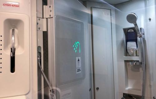 ЖД. Новый плацкартный вагон с увеличенными полками представлен. 03