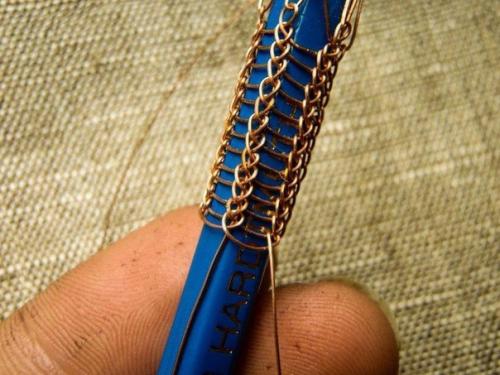 Плетение цепочки в технике викингское вязание? 06