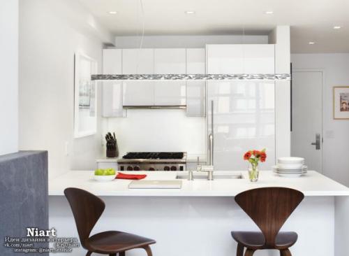 Дизайн маленькой кухни с барной стойкой. 09