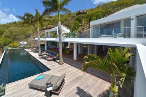 Дом с видовыми окнами на карибах //01. 02