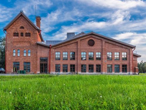 В исторической образцовой ферме XIX века открылся большой семейный ресторан. 03 В исторической образцовой ферме XIX века открылся большой семейный ресторан. 03