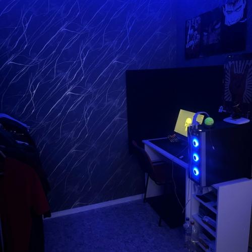 Парень 21 год. 02