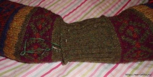 Лежанка для домашнего любимца из свитера. 05