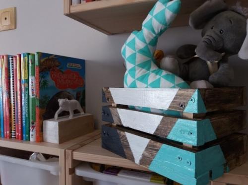 Детской уже 2 года. 03