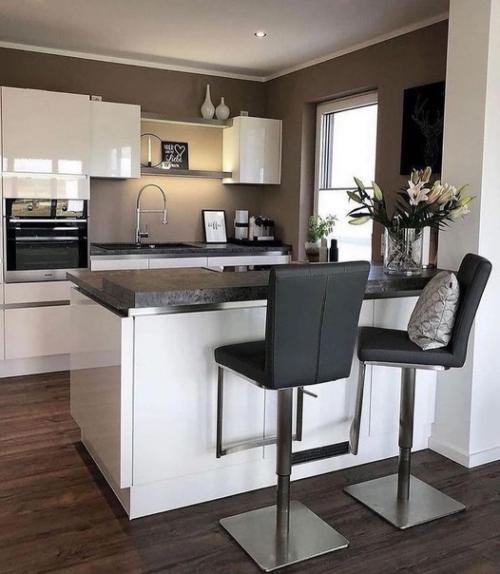 Идея дизайна интерьера очень стильной и просторной квартиры для вас. 02