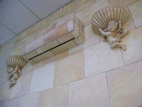 Как сделать кондиционер частью интерьера?