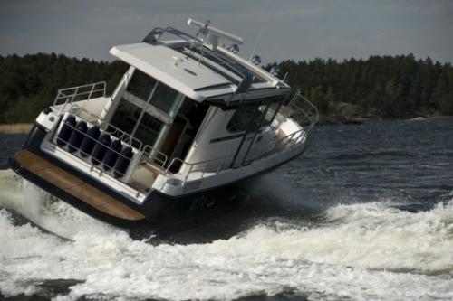 Морской патруль.  Особенной можно считать почти каждую лодку. 01