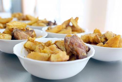 Пойдём, мы поедим в столовой калмгу! 09