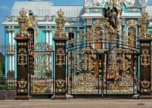 Золотые интерьеры особняка братьев васильевых в Вырице. 04