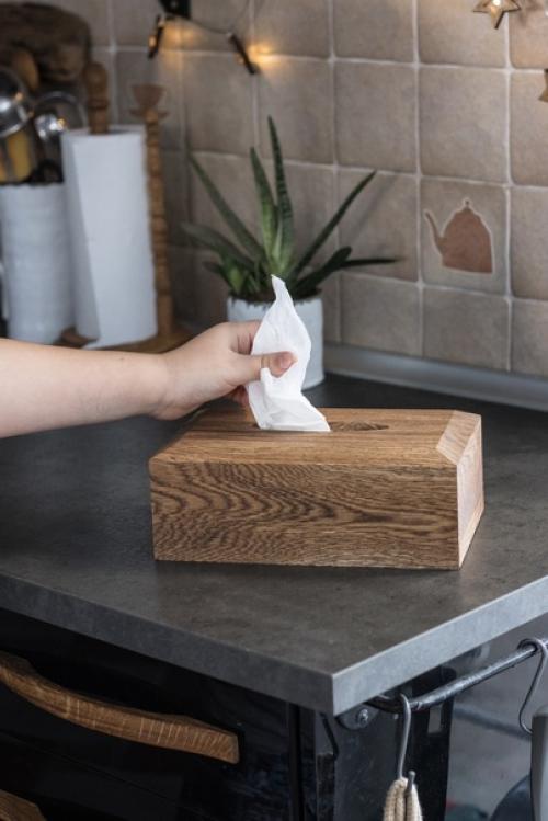 Казалось бы - всего лишь салфетница, а что получается: 01