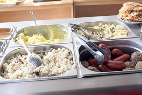 Пойдём, мы поедим в столовой калмгу! 04