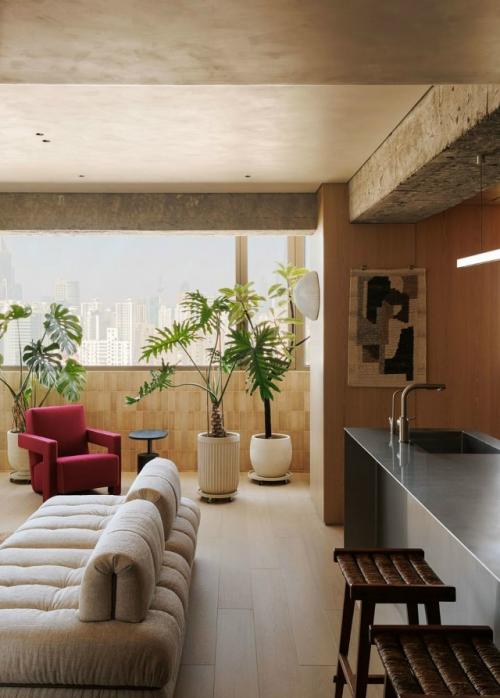 Очень красивый пример того, как минимализм может быть не холодным, а наполненным теплом и атмосферой. 02