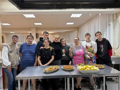 Светлый праздник домашнего тепла: уютная квартира становится домом благодаря заботливым рукам! 04