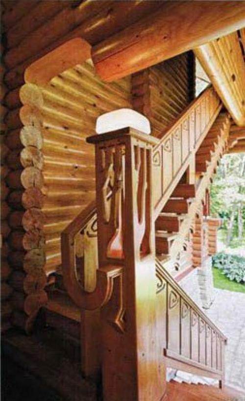 Как украшали дома на Руси. Резьба на Руси.
Традиция украшать дома резьбой возникла на Руси, вероятно, еще в языческие времена.