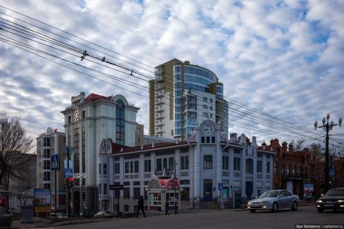 В прошлый раз известный российский блогер Илья Варламов написал пост про очень хороший Хабаровск и всячески восхвалил наш город. 07