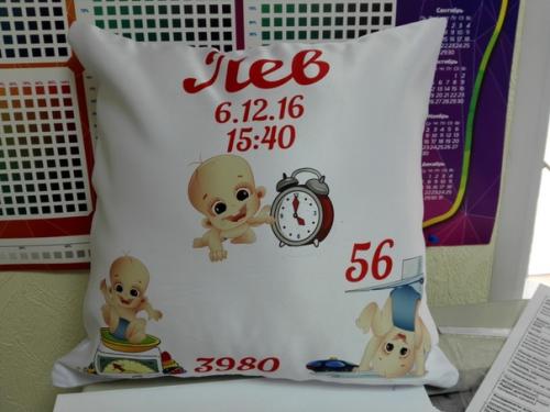 Метрика станет настоящим украшением вашего дома, детской комнаты или спальни. 02