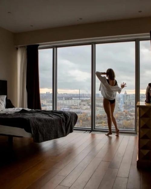 Мы ждем вас в роскошной просторной студии в Москва сити в эту субботу! 05