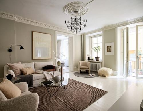 Нежный интерьер красивой классической квартиры в Швеции. 01