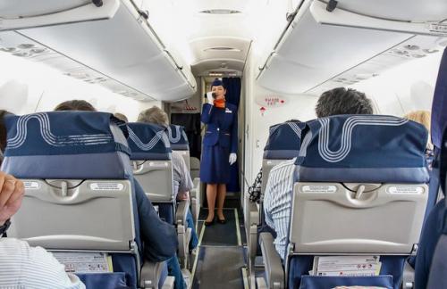 Мечта споттера или Токио за три дня: Вера Быкова поделилась впечатлениями от путешествия в столицу Японии и полёта на Bombardier Dash 8 Q400: 03