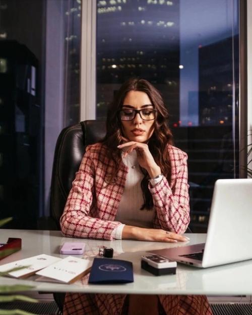 Мы ждем вас в роскошной просторной студии в Москва сити в эту субботу! 08