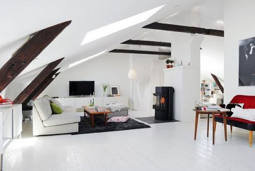 Дизайн интерьера апартаментов на чердаке дома. 03