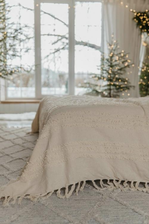 NEW Collection.  Домотканый плед Из Сундука - это тепло, будто переданное через руки бабушек и мам. 02