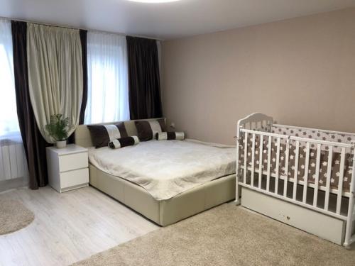 Муж с помощником сделал ремонт в нашем доме (90 кв. 04