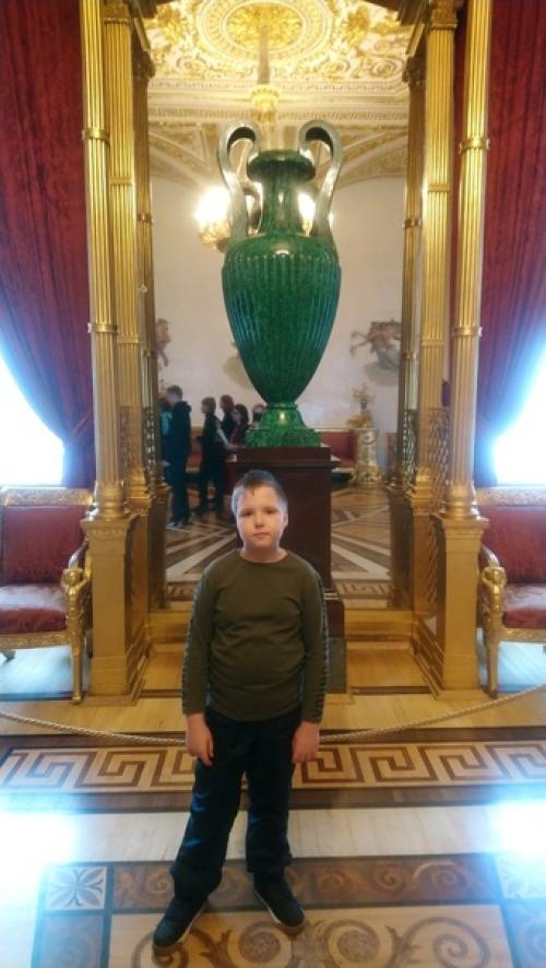 Царица ваз.  Пока у детей каникулы, решили выбраться в эрмитаж. 01