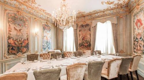 5 ресторанов Москвы, где можно почувствовать себя как за границей. 03 5 ресторанов Москвы, где можно почувствовать себя как за границей. 03