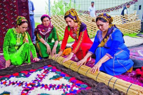 Кошма.  Младшая сестра ковра. 07