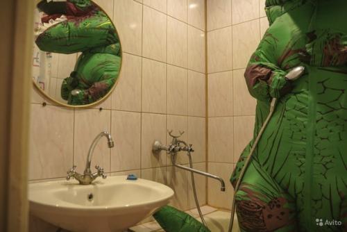 Молодой человек разместил объявление о сдаче однокомнатной квартиры в Тюмени, добавив всего лишь одну изюминку. 07