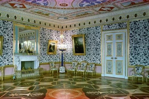 Самые красивые императорские дворцы. 01