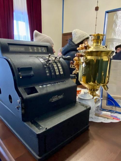 Привет!  Рассказ о поездке на ретро поезде Уральский Экспресс продолжаю. 04