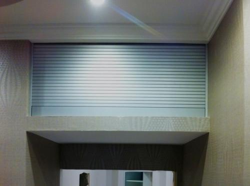 Мебельные рольставни. Сэкономить пространство помогут рольставни, которые можно установить в любой проем. 01