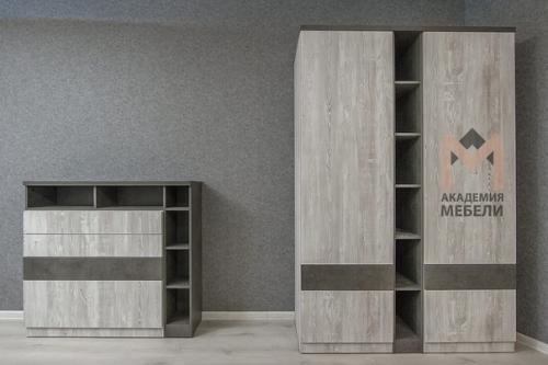 Пространство получилось просторным, но, при этом, эргономичным и функциональным. 03