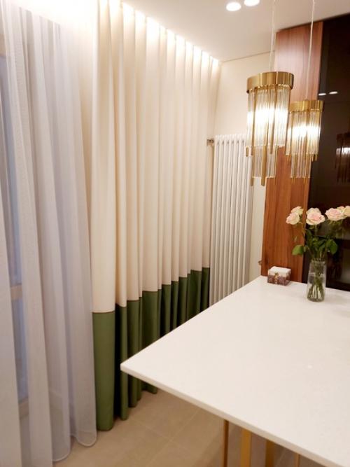 Шторы на кухню с балконной дверью. 01