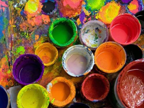 Мы сочетаем цвета правильно.

