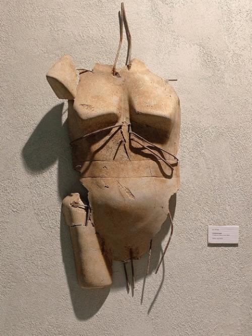 Каждый год антикварный салон в гостином дворе посещаю. 05