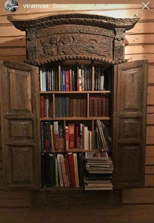 Идеи как можно создать оригинальный и теплый интерьер, добавив элементы русского стиля в современные типовые дома и квартиры. 04