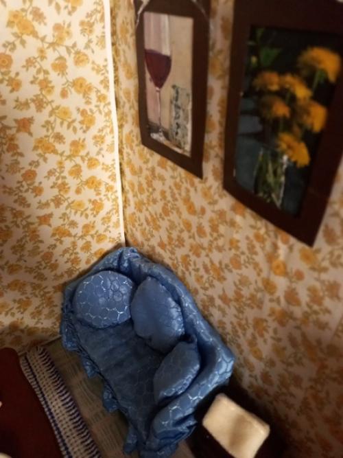 Читая произведение русского писателя Ивана Александровича Гончарова на уроках литературы, мы представляли комнату главного героя. 01