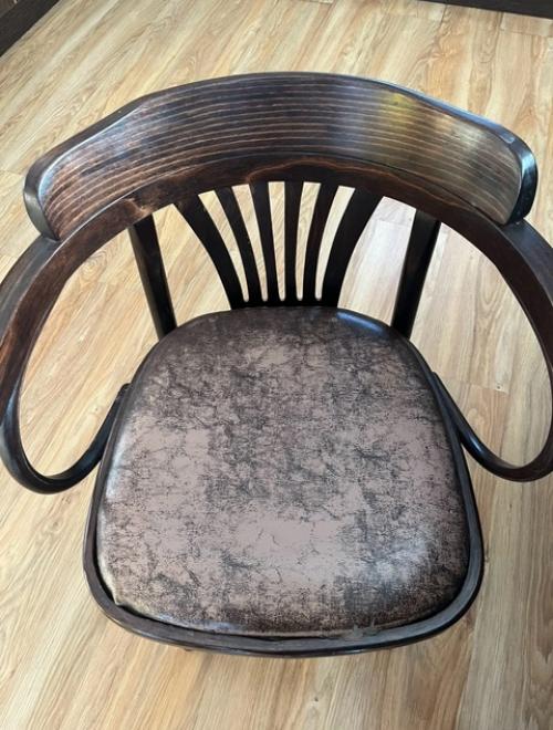 Венские стулья.  Новая жизнь. 04