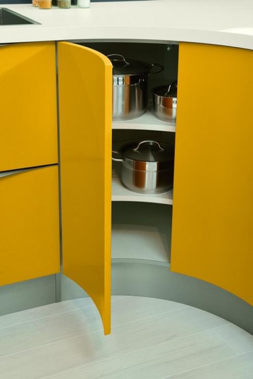 Желтый цвет в интерьере кухни. 03