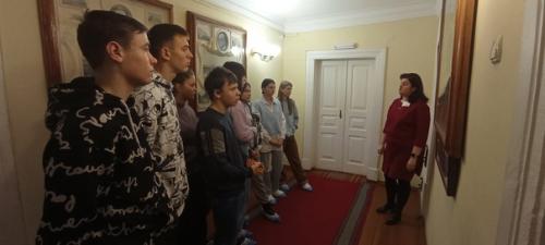 Учащиеся 10 класса, в рамках образовательной сессии в рязгму им. 02